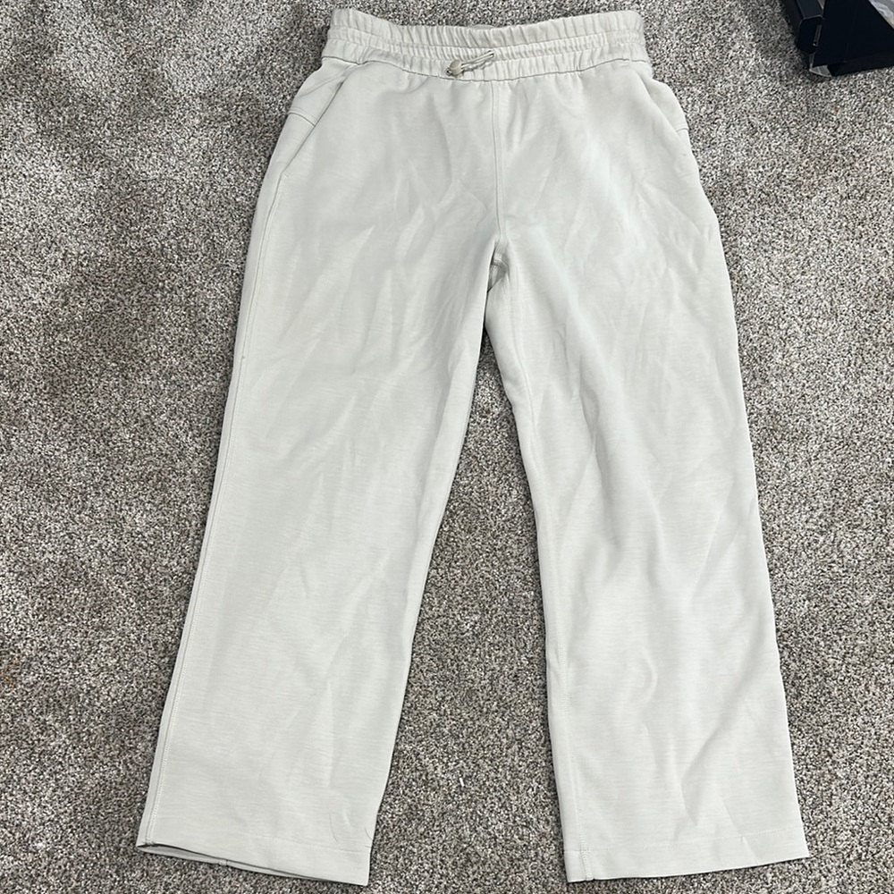 Lululemon Cream Straight Leg Pants with Elastic Waistband